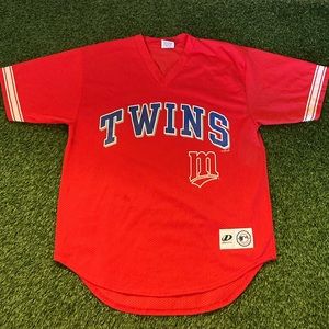 ⚾️VTG 2001 Minnesota Twins Red BP Dynasty Jersey